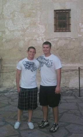 423732_3205257222388_594286138_n