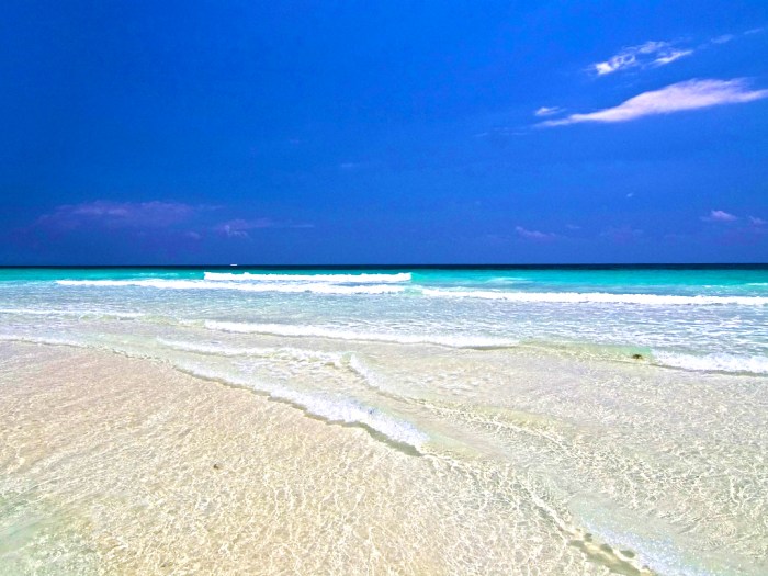 tropical_surf_cozumel_mexico